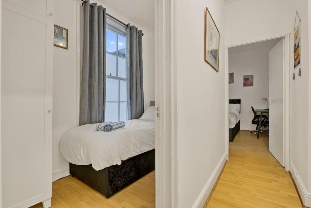 Cosy 2-Bedroom Flat Paddington ลอนดอน ภายนอก รูปภาพ