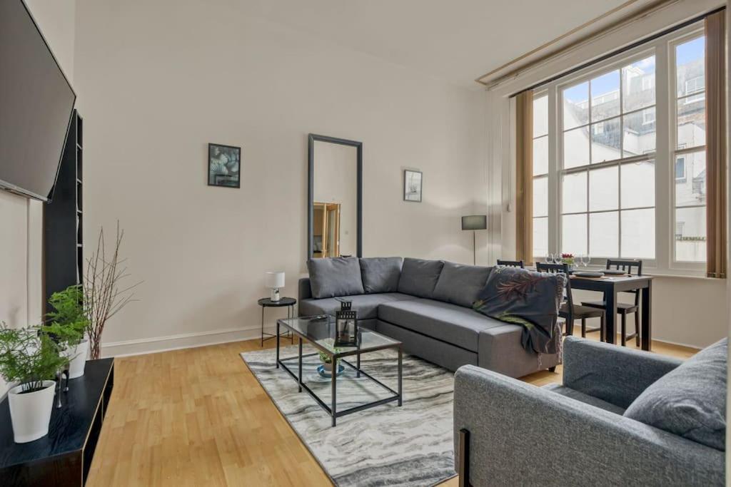 Cosy 2-Bedroom Flat Paddington ลอนดอน ภายนอก รูปภาพ